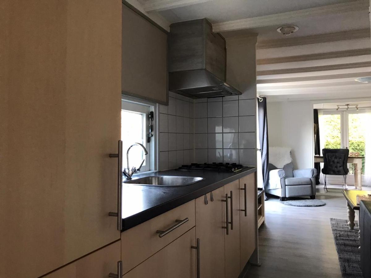 Omheind Chalet Met Prive Hottub. Op De Veluwe Villa Voorthuizen Exteriör bild